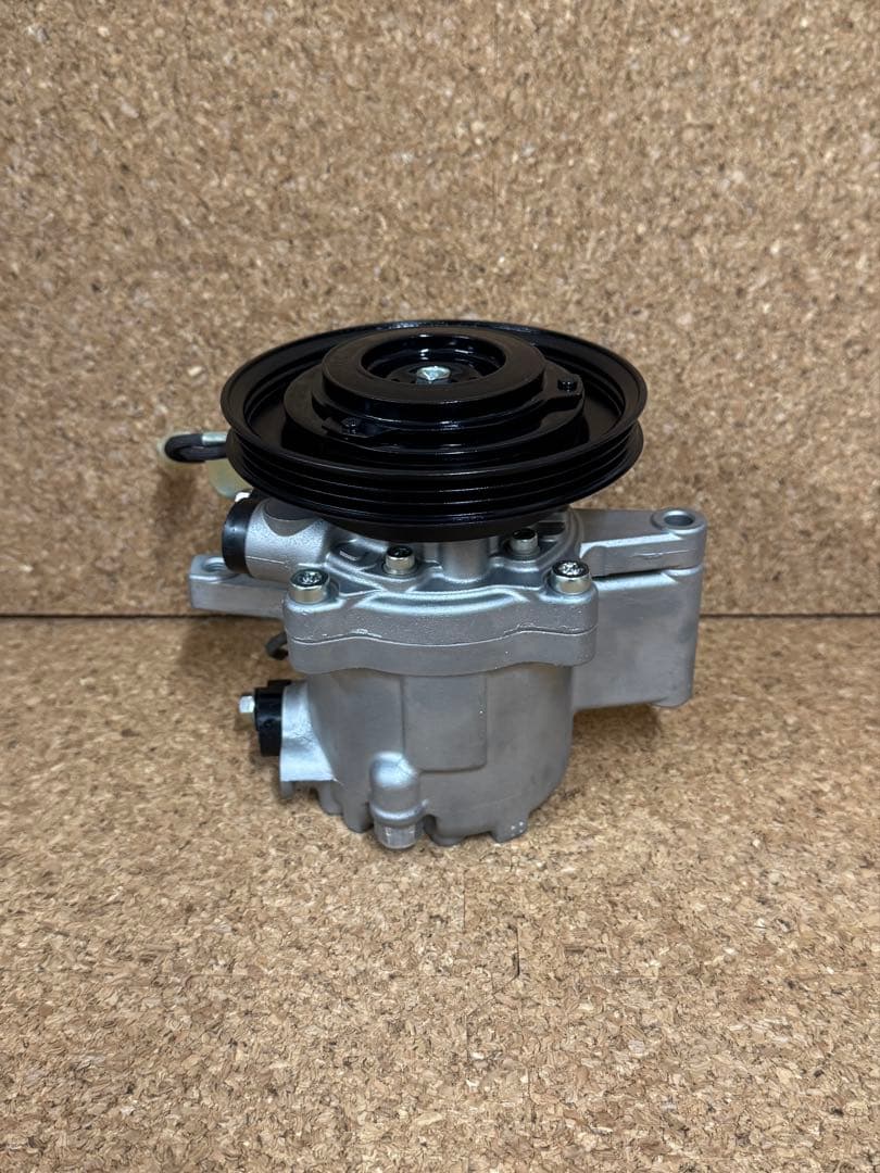 L175Sムーブ リビルトACコンプレッサー 未使用 長期在庫 L375Sタント