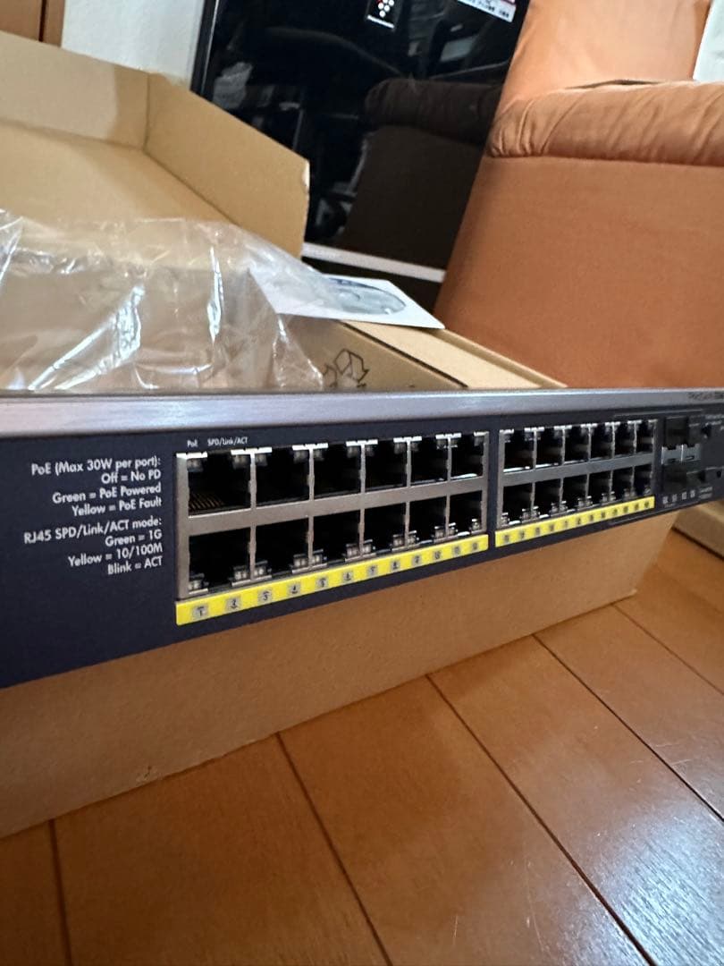 NETGEAR GSM7224P-100AJS ギガビット 24ポート