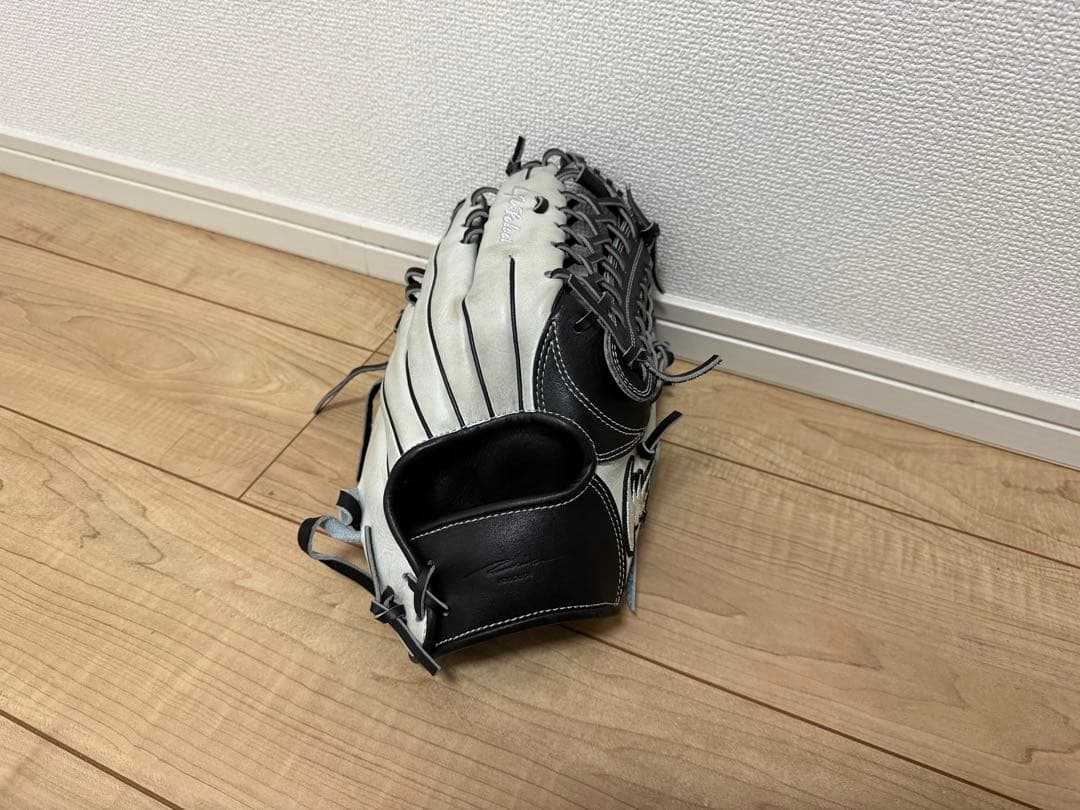 アイピーセレクト　外野手用　オーダーグローブ　型付けのみ