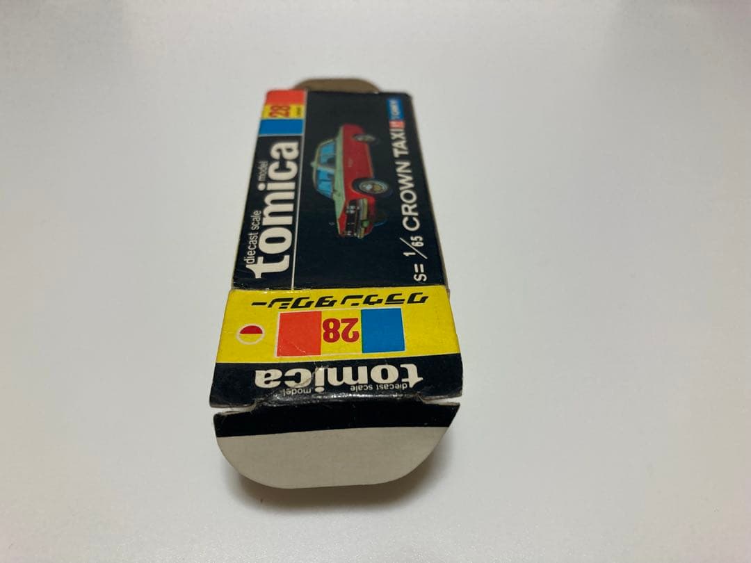 トミカ　日本製　トヨタ　クラウンタクシー　1Aホイール　色指定箱　シール付き