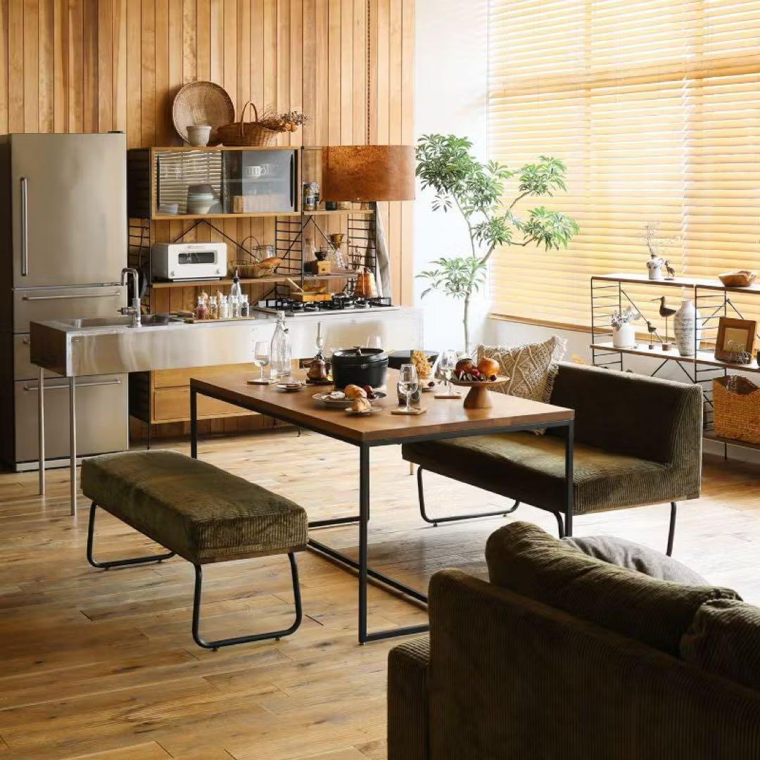 ダイニングソファ　WIRY