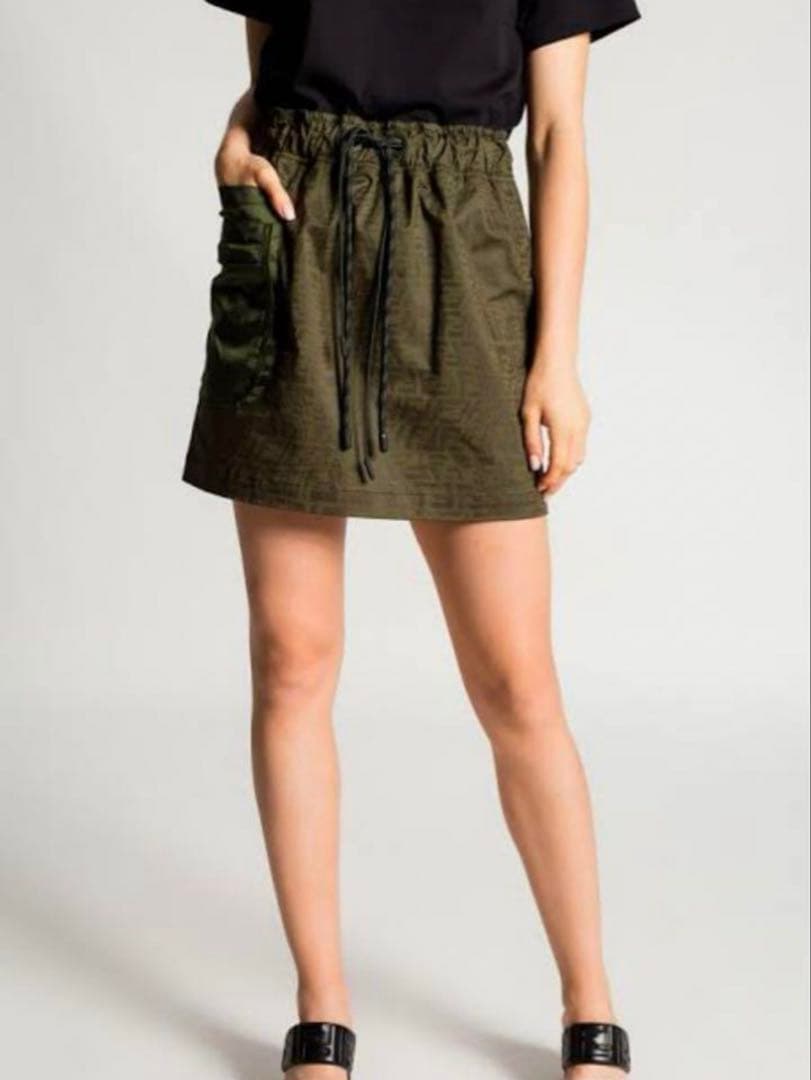 美品✨21SS フェンディ カーゴミニスカート FFロゴ イタリア製 ズッカ柄