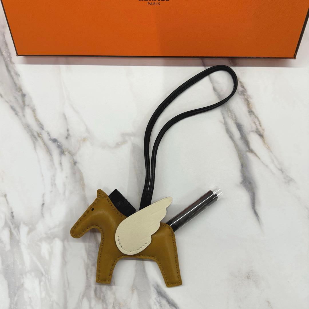 【年末セール】31日まで 未使用品 エルメス ロデオペガサス PM茶色系 Z刻印