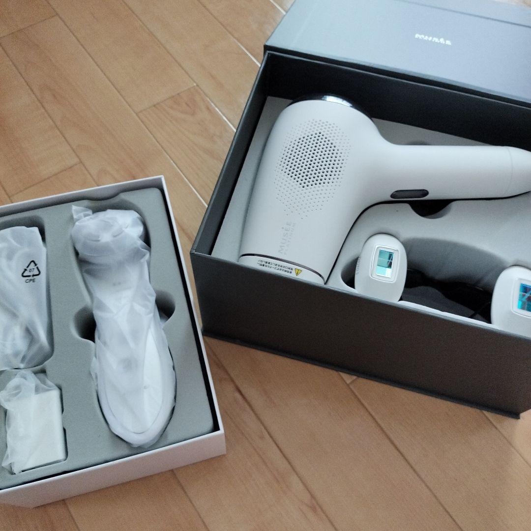 ミュゼ　家庭用光美容器　美顔器 セット