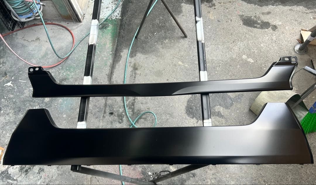 た*も様 ハイエース　アースカラー　ナロー　標準用　グリル　新車外し　トヨタ純正