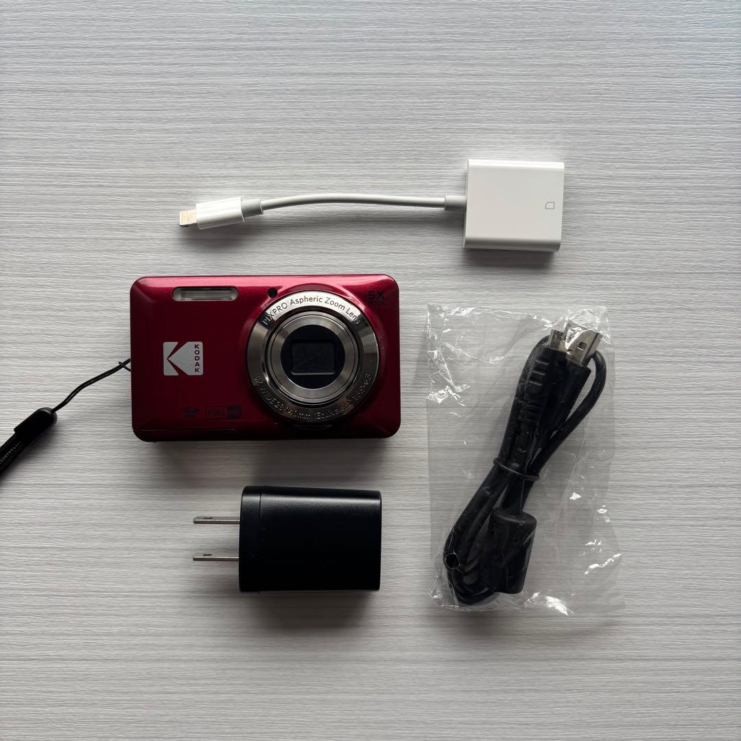 Kodak コンパクトデジタルカメラ FZ55 レッド