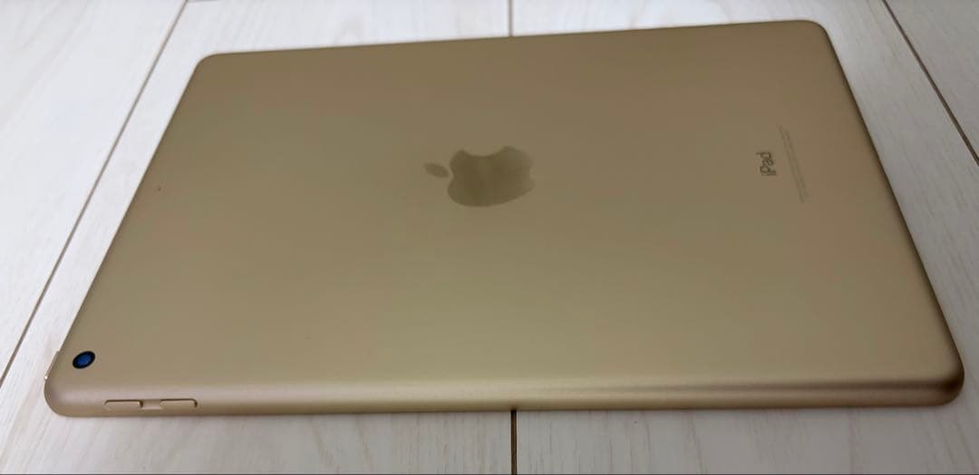 極美品 修理歴無【動作確認・初期化済】iPad 第5世代 128GB A1822