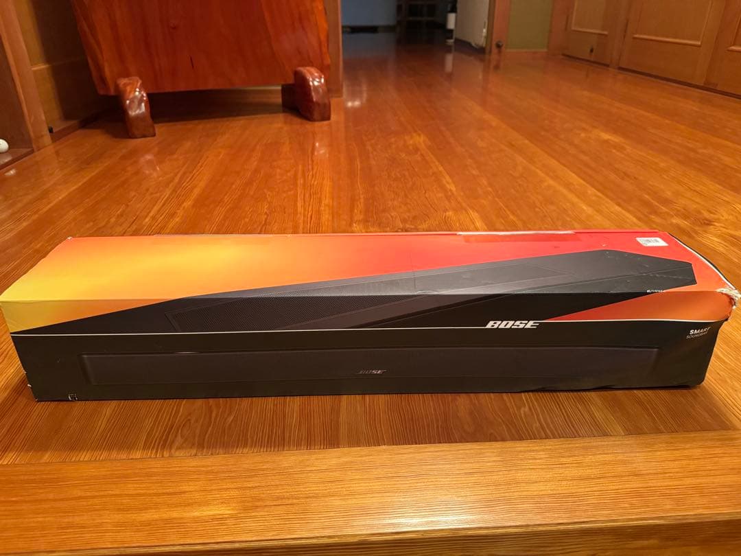 Bose スマートサウンドバー 本体と付属品