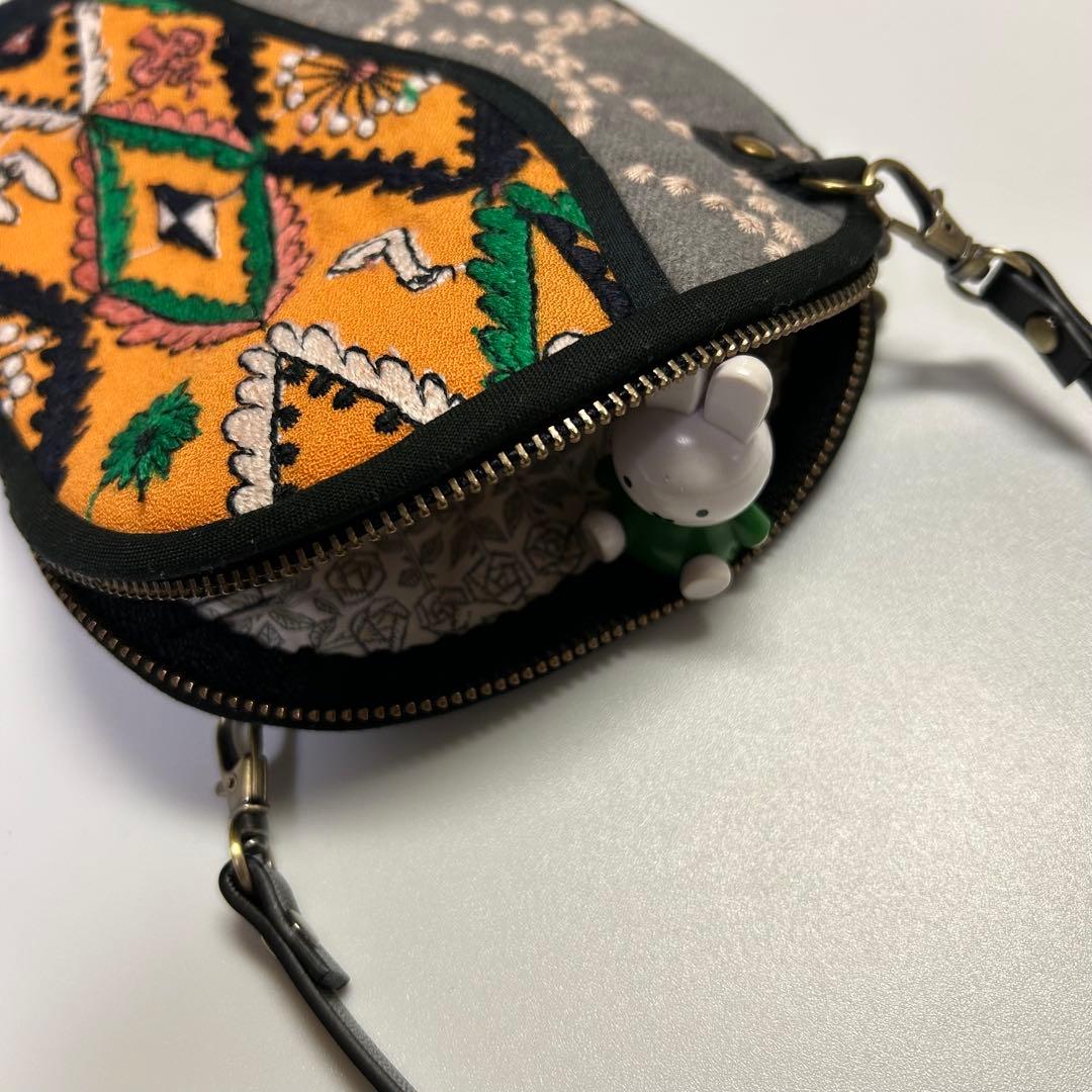 ミナペルホネン　スマホポーチ　キルト　forestdiamond