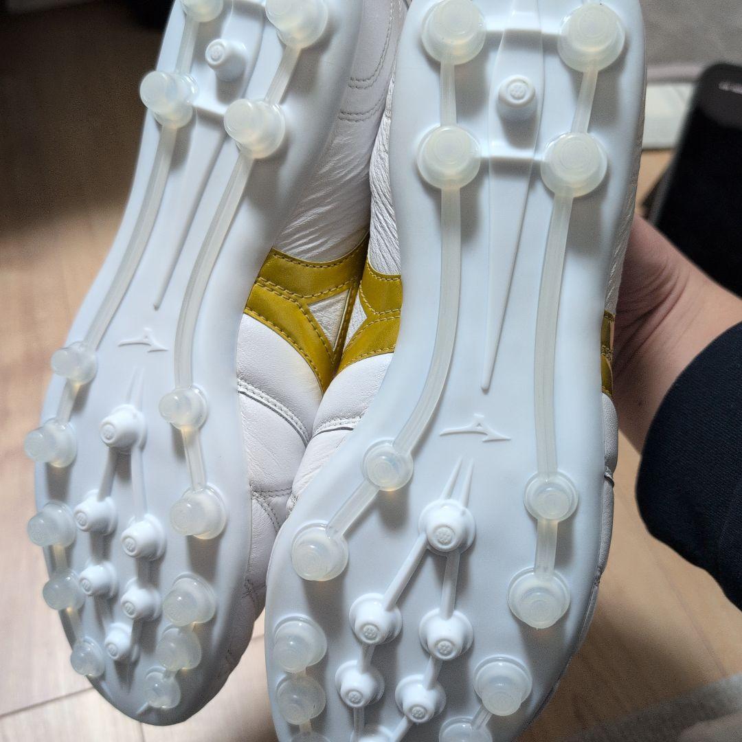 ミズノ　モレリア　ag