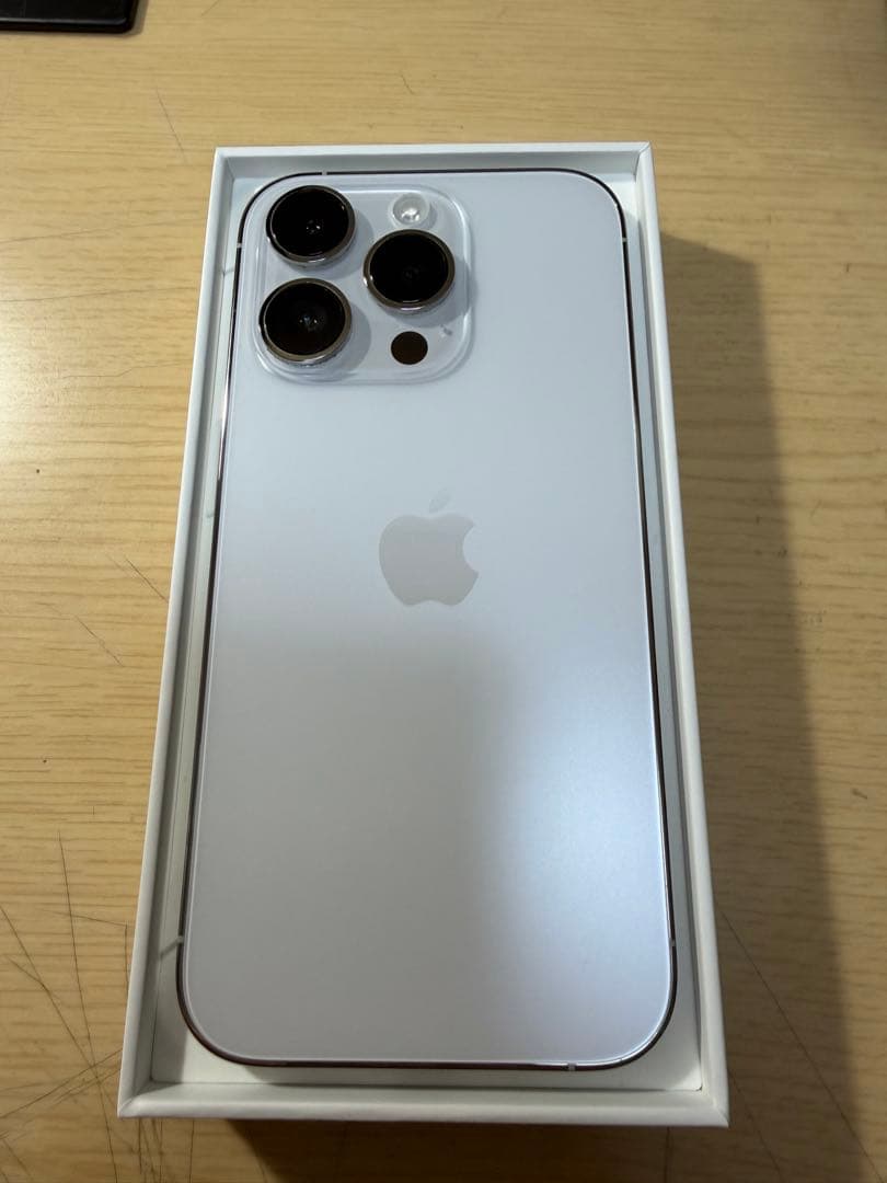 iPhone14Pro シルバー 256GB SIMフリー