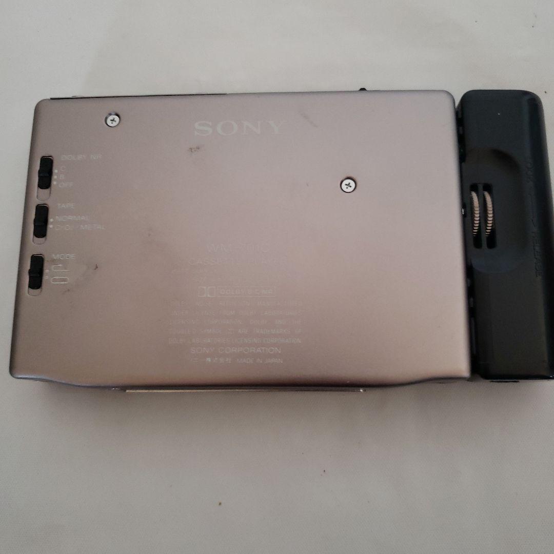 SONY ソニーウォークマン WM-703C アンティーク カセット シルバー