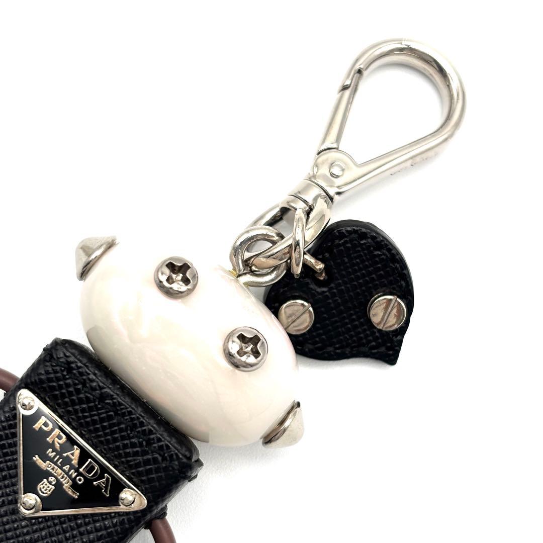未使用級 プラダ エドワード キーホルダー ロボット 三角ロゴ サフィアーノ 黒