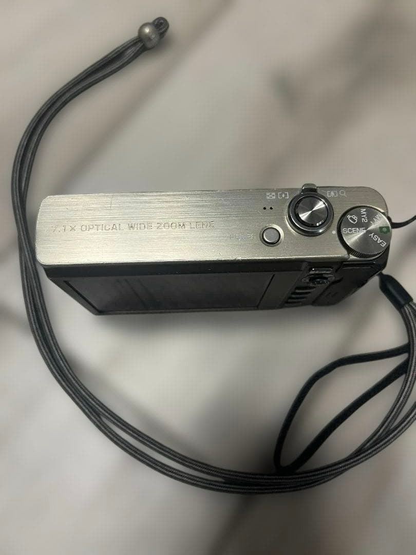 リコーR10 デジタルカメラ コンパクト