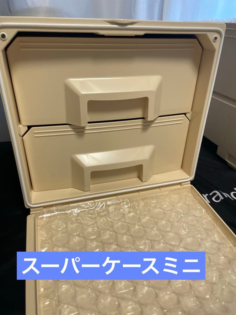 新品未使用タッパーウェア 　スーパーチェストミニ（2段）アイボリー