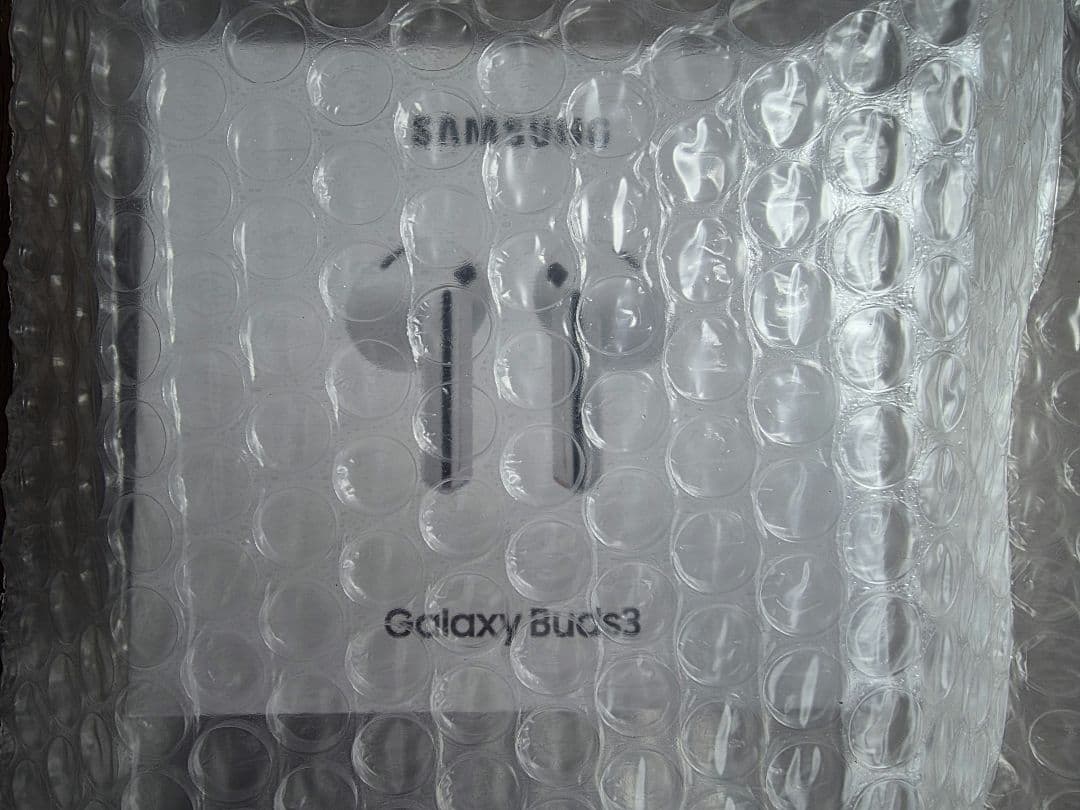 S*R様 【新品・未開封】Samsung Galaxy Buds3 ホワイト