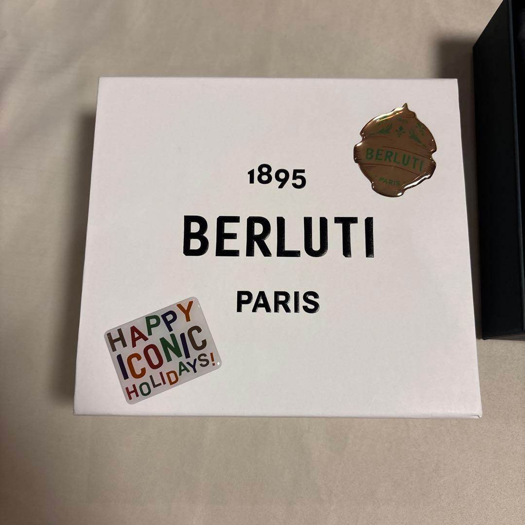 BERLUTI シルクハンカチ