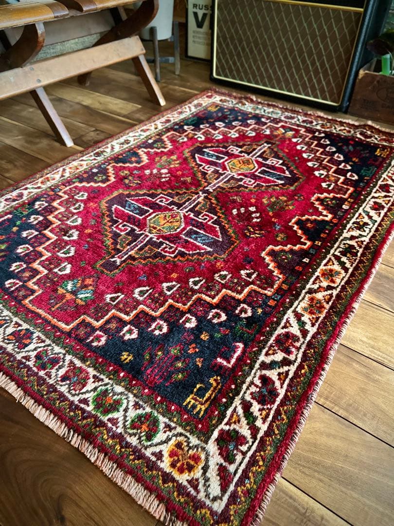 トライバルラグ　ヴィンテージラグ　ペルシャ絨毯　カシュガイ族　プリミティブアート