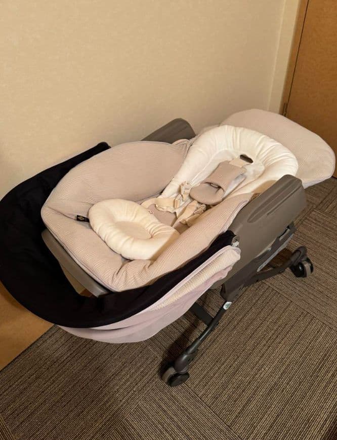 コンビ ネムリラ オートスウィング　BEDi Long スリープシェル EG+