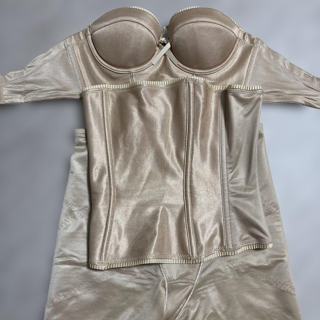 hugge bridal 3点セット ブラジャー＆ウエストニッパー＆ガードル