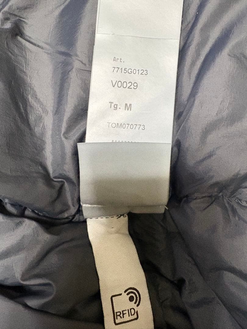 Mサイズ STONE  ダウンベスト ブラック