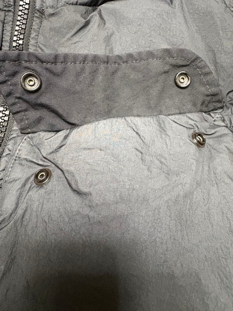 Mサイズ STONE  ダウンベスト ブラック