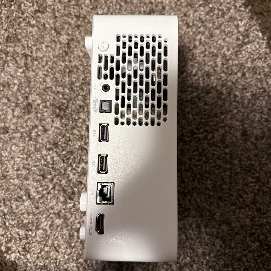 LG HF60LS LEDプロジェクター