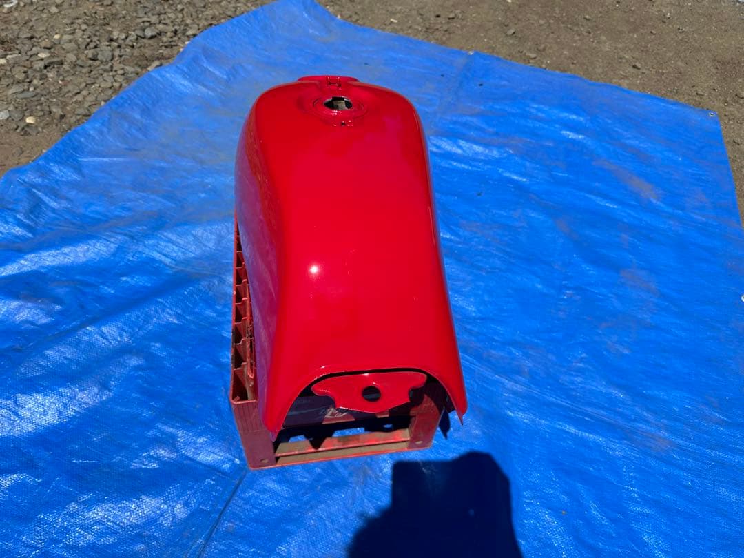 CB250N タンク 美品　フューエル　燃料　ガソリン　CB400N ホーク3