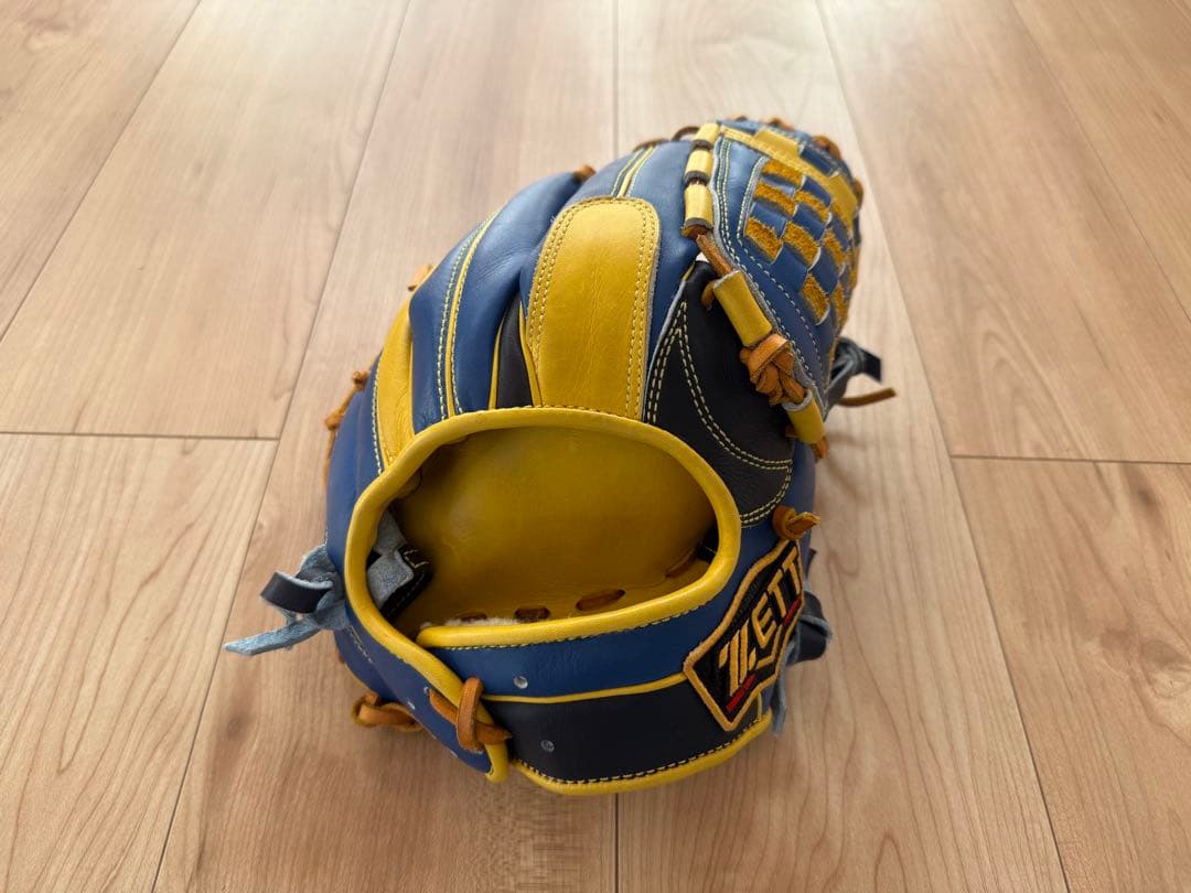 ZETT 軟式オーダーグラブ　源田選手モデル