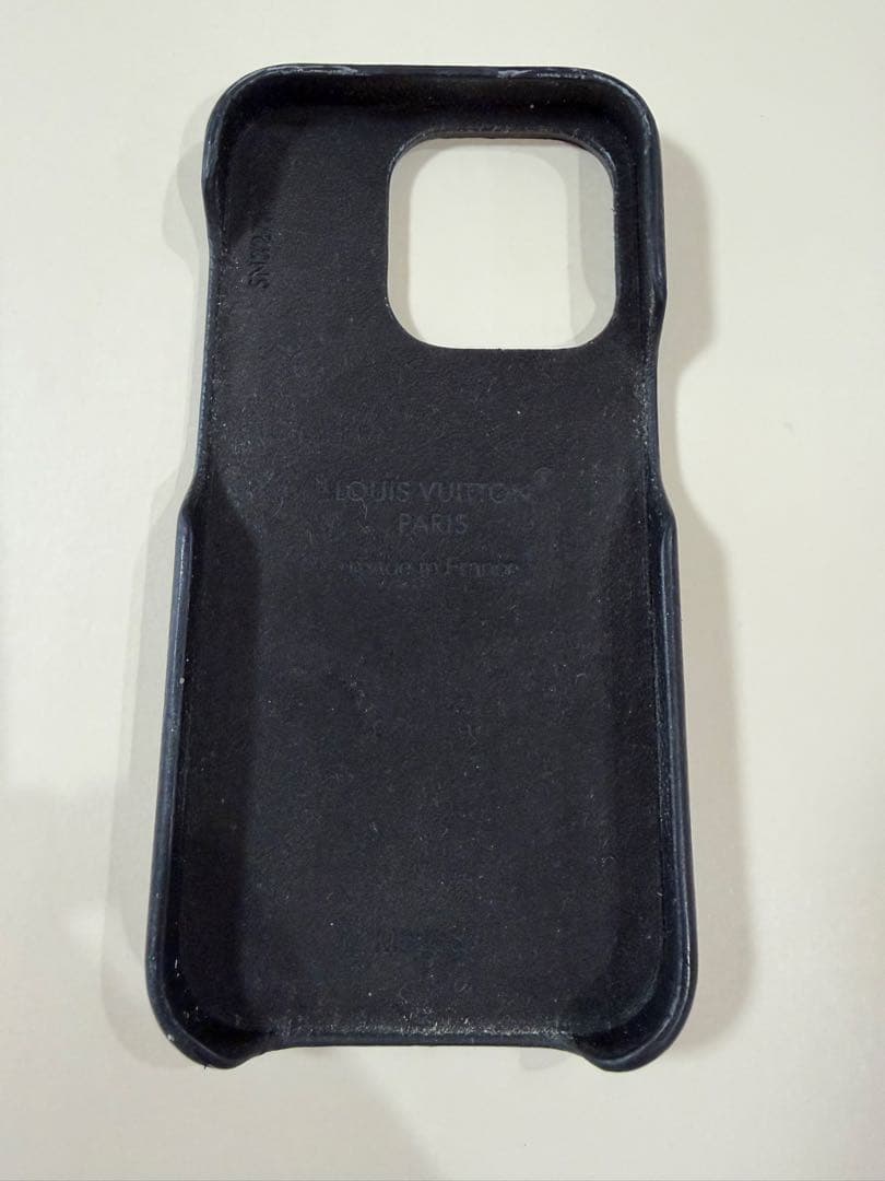 LOUIS VUITTON iPhone 15 Pro ケース