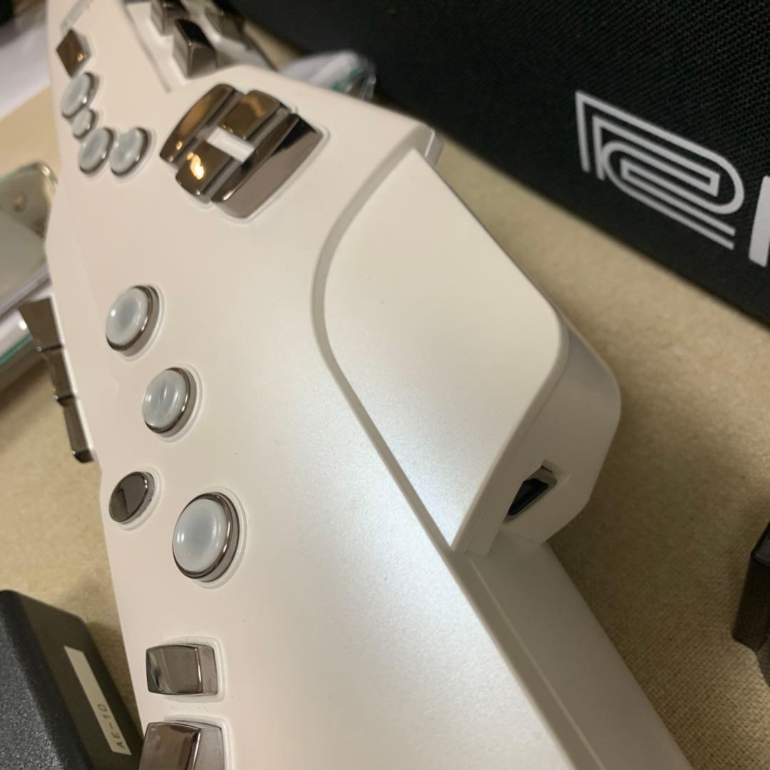 ローランドRoland AE-10 エアロフォン ホワイト