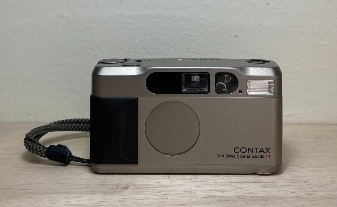 CONTAX T2 コンタックス フィルムカメラ