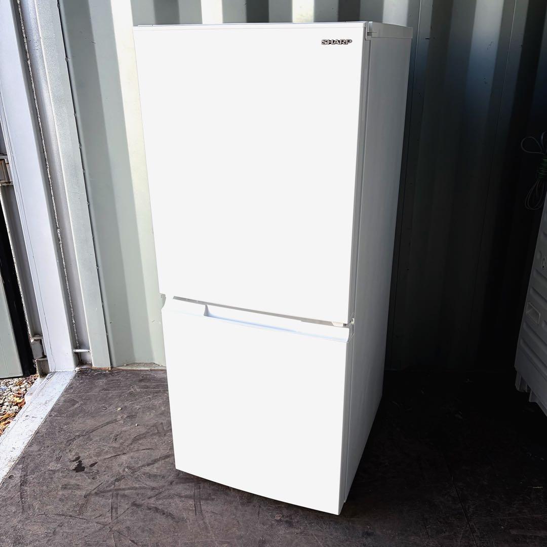 113運搬取付無料！ホワイト純正SHARPコンパクト2ドア冷蔵庫！完動超美品！