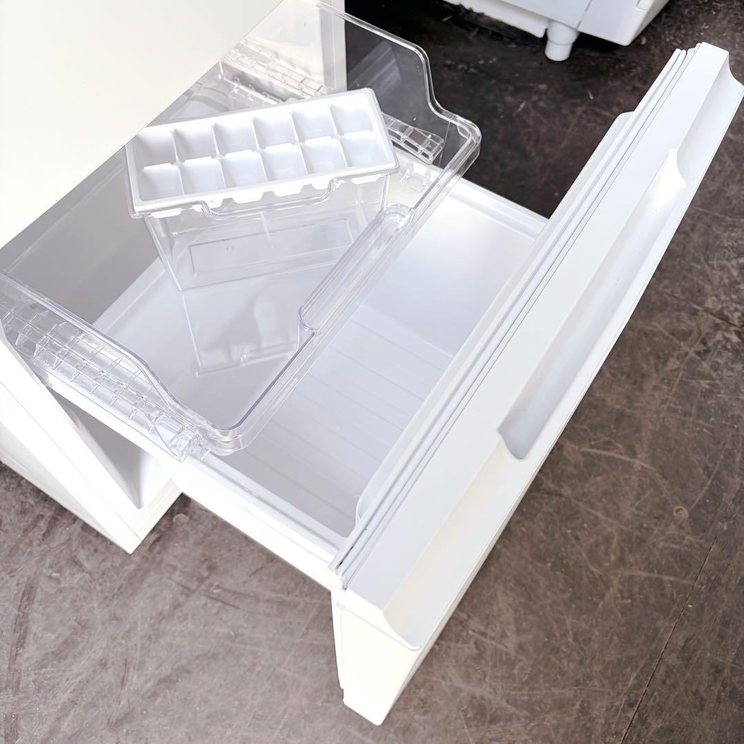 113運搬取付無料！ホワイト純正SHARPコンパクト2ドア冷蔵庫！完動超美品！