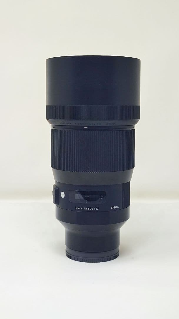 SIGMA 135mm F1.8 DG HSM Art レンズ