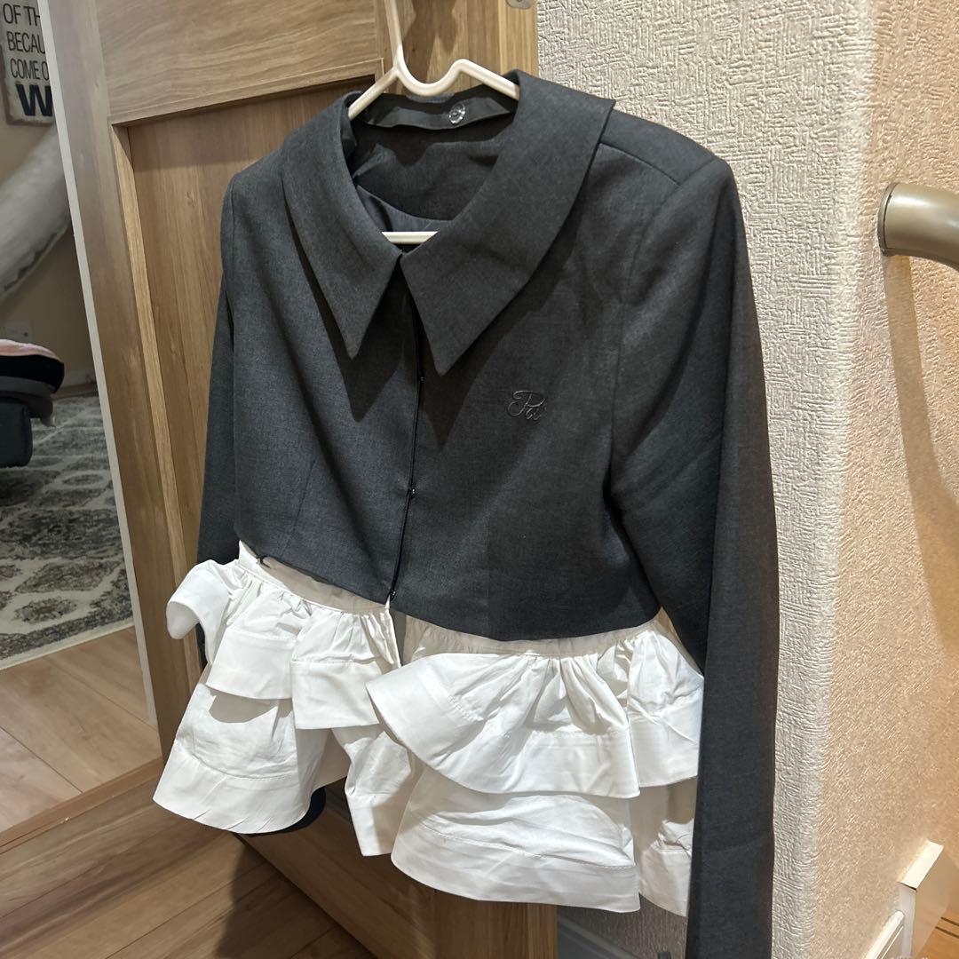 ROUGE peplum frill jacketグレー