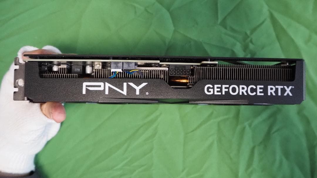 グラフィックボード・グラボ・ビデオカード RTX 4070 SUPER 12GB VERTO OC Dual Fan