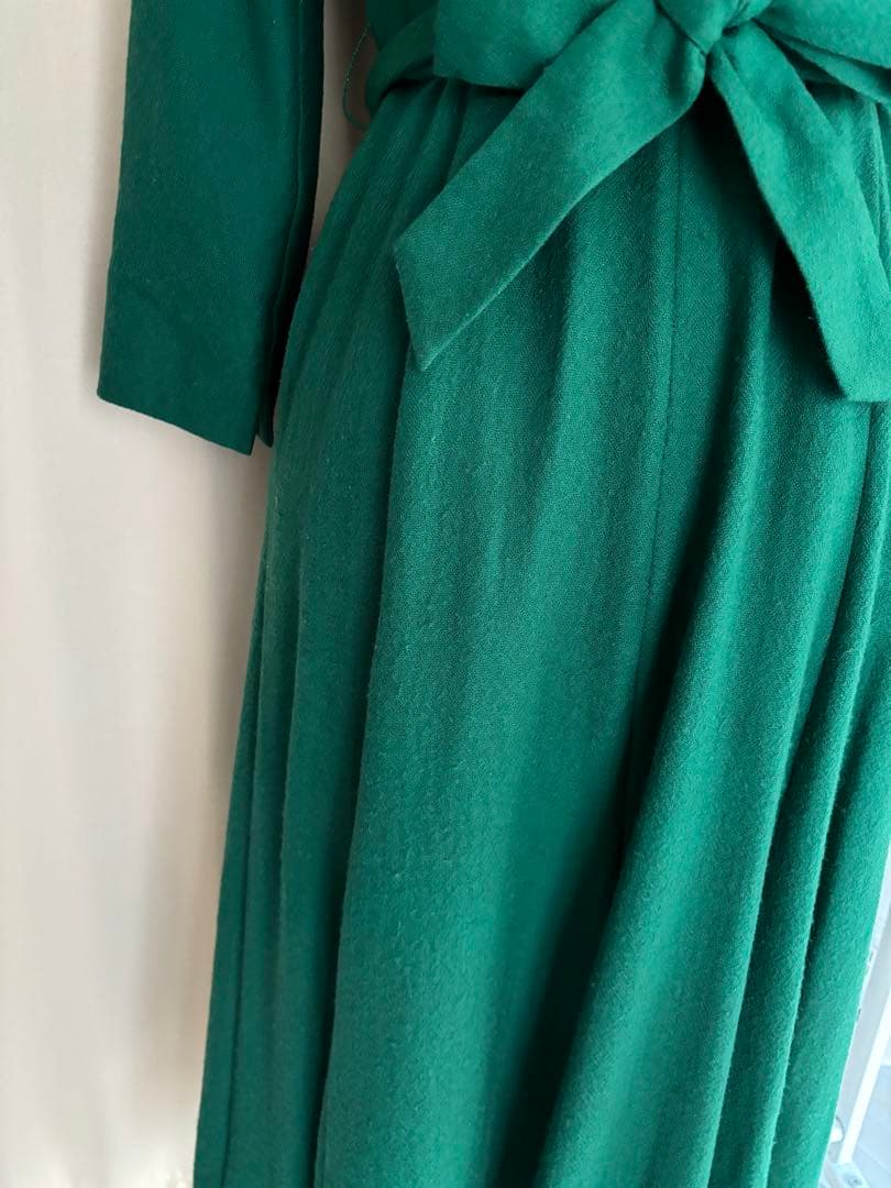 シビラ　グリーンロングワンピース