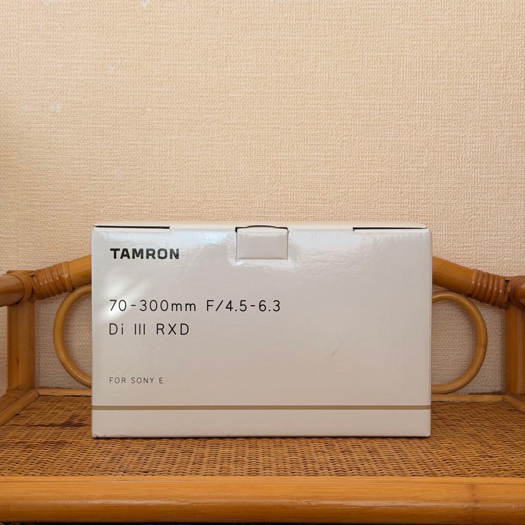 TAMRON 70-300mm F/4.5-6.3 ズームレンズ