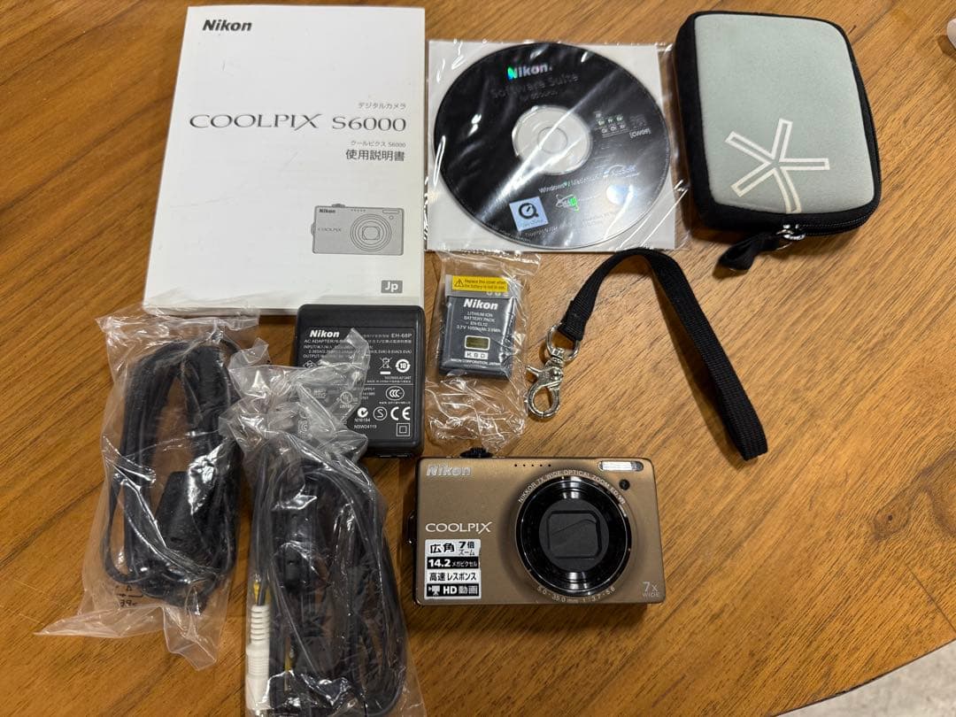 デジタルカメラ Nikon COOLPIX S6000
