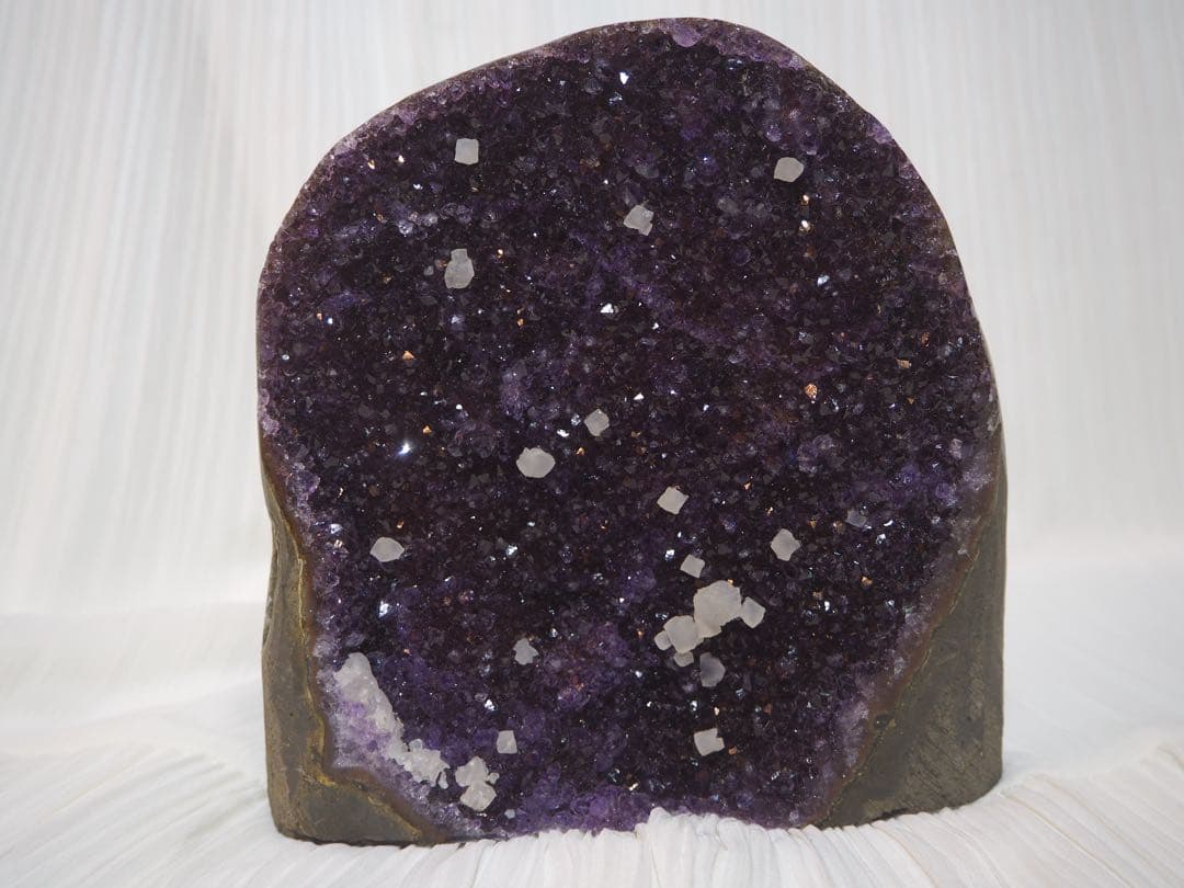 アメジストドーム ＊カルサイト共生