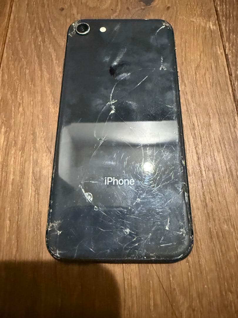 iPhone 8 64GB スペースグレイ ジャンク品