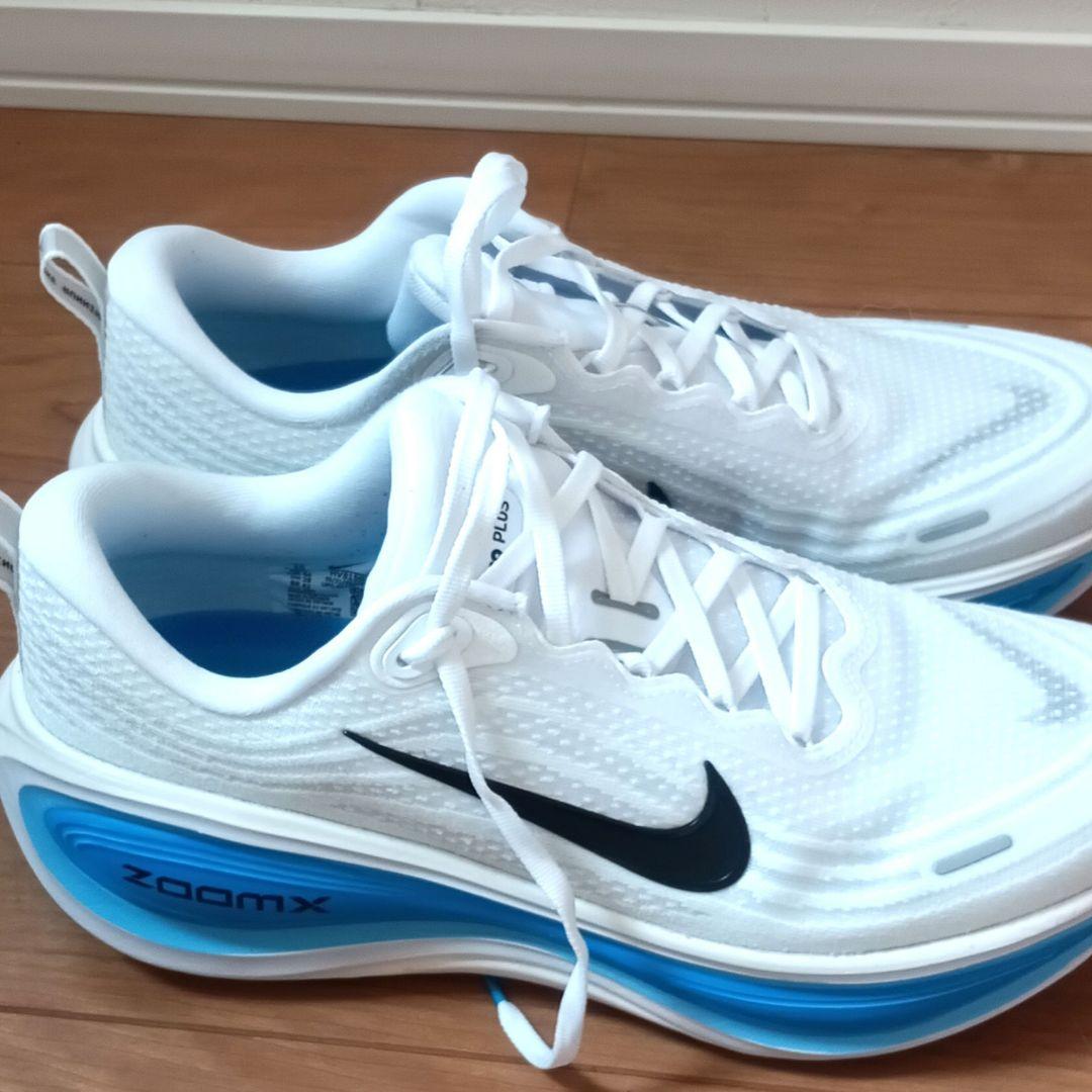 Nikeボメロプラス28cm