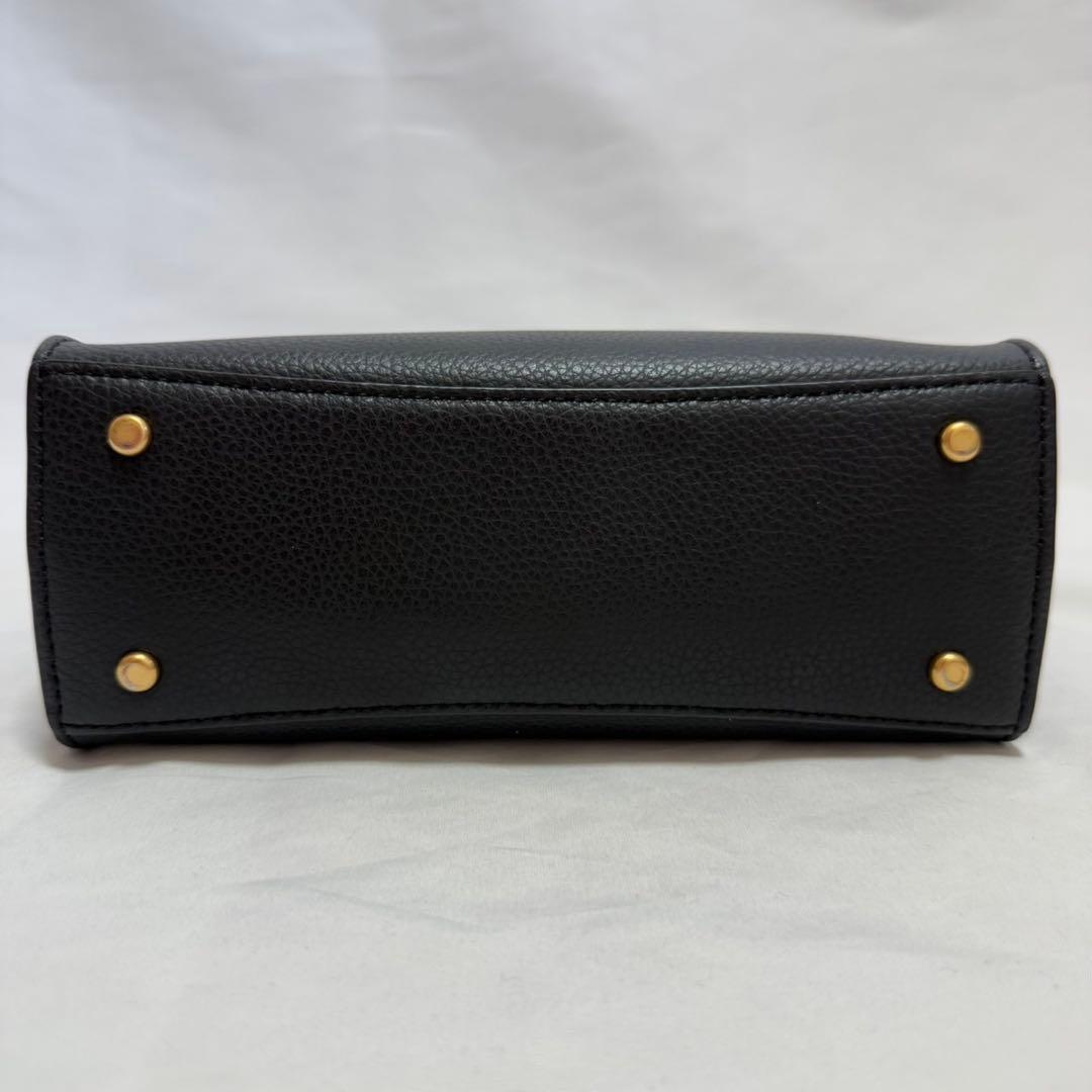 【新品同様】トリーバーチ ウォーカー マイクロサッチェル 2way バッグ 黒