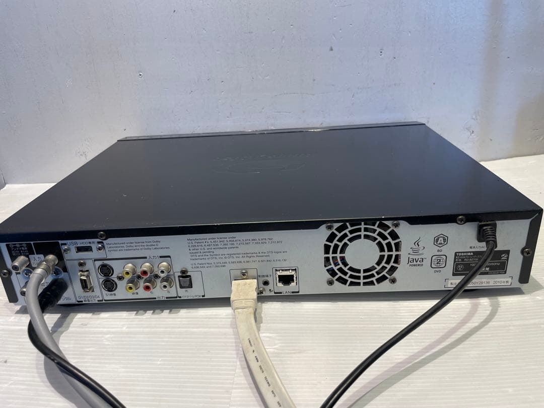 東芝　TOSHIBA ブルーレイディスクレコーダー　通電確認済　リモコン付