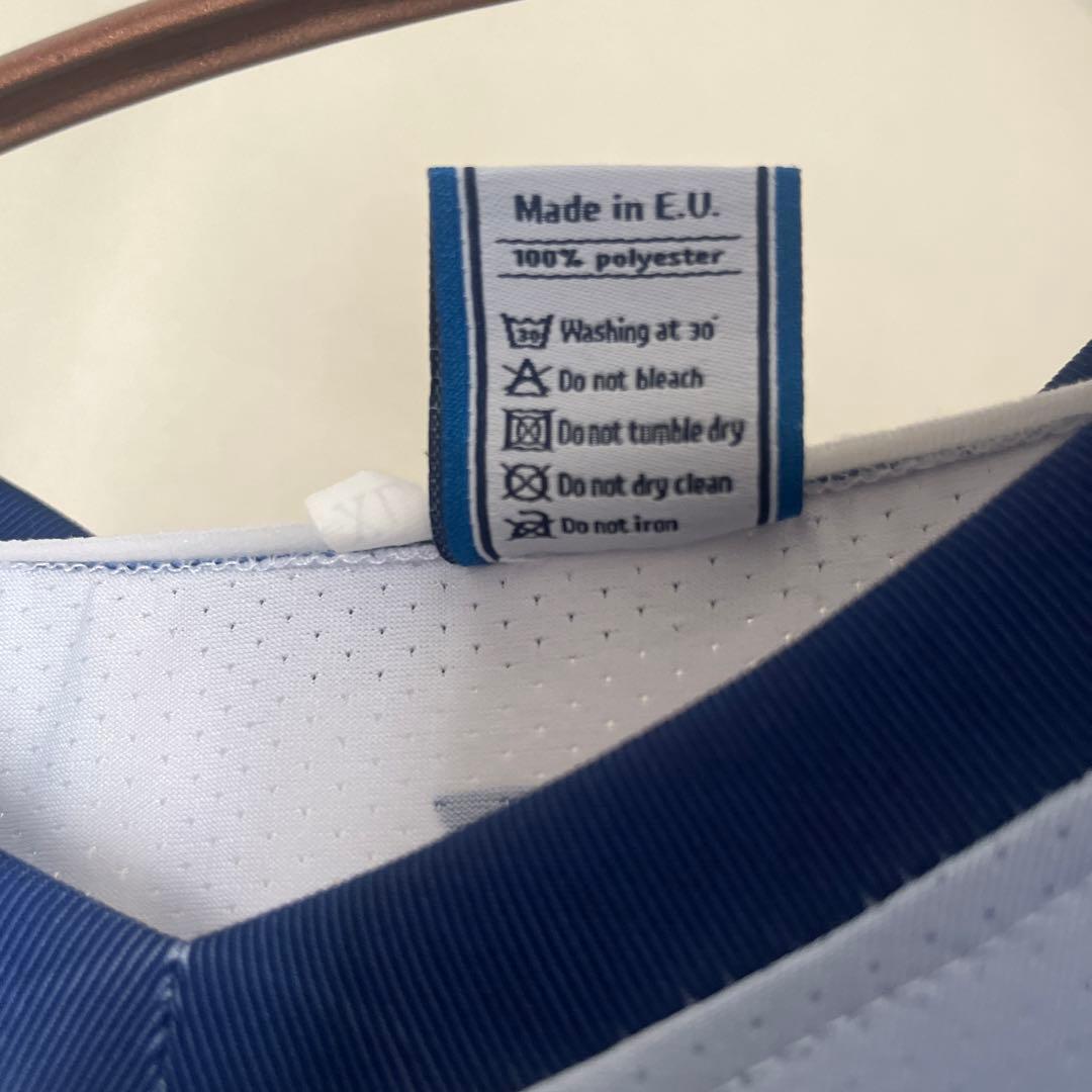 日本代表　高橋藍　バレーユニフォーム