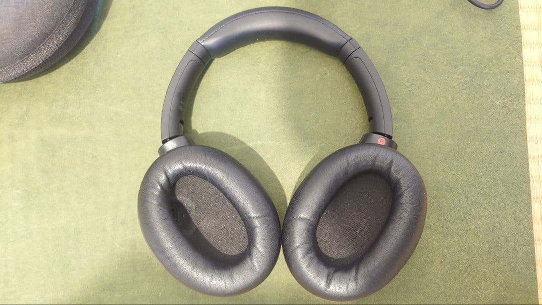 SONY WH-1000XM4 ノイズキャンセリングワイヤレスヘッドホン