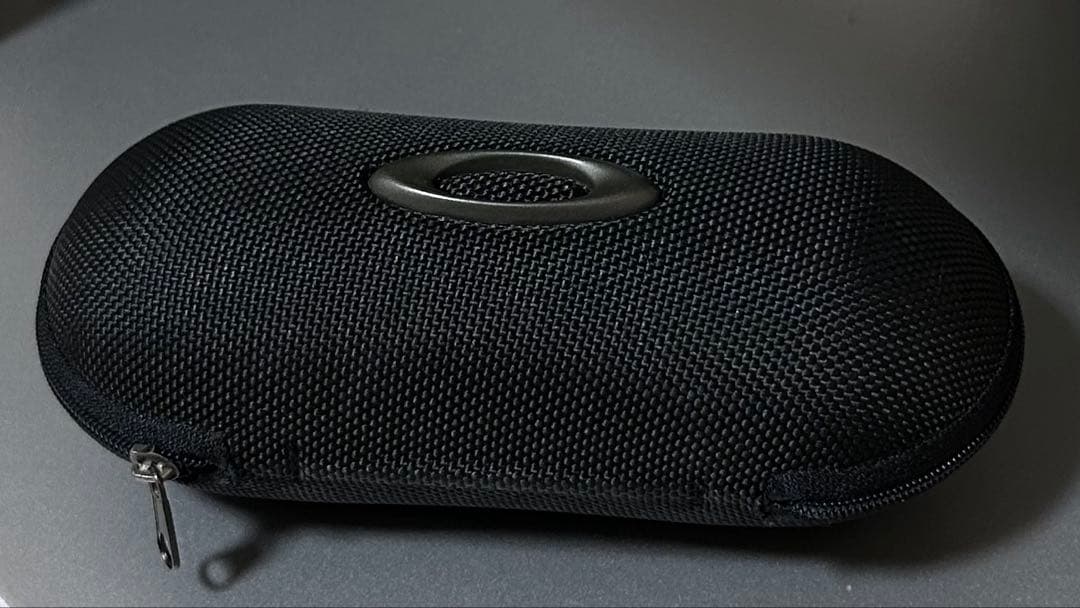 小物 oakley pit bull