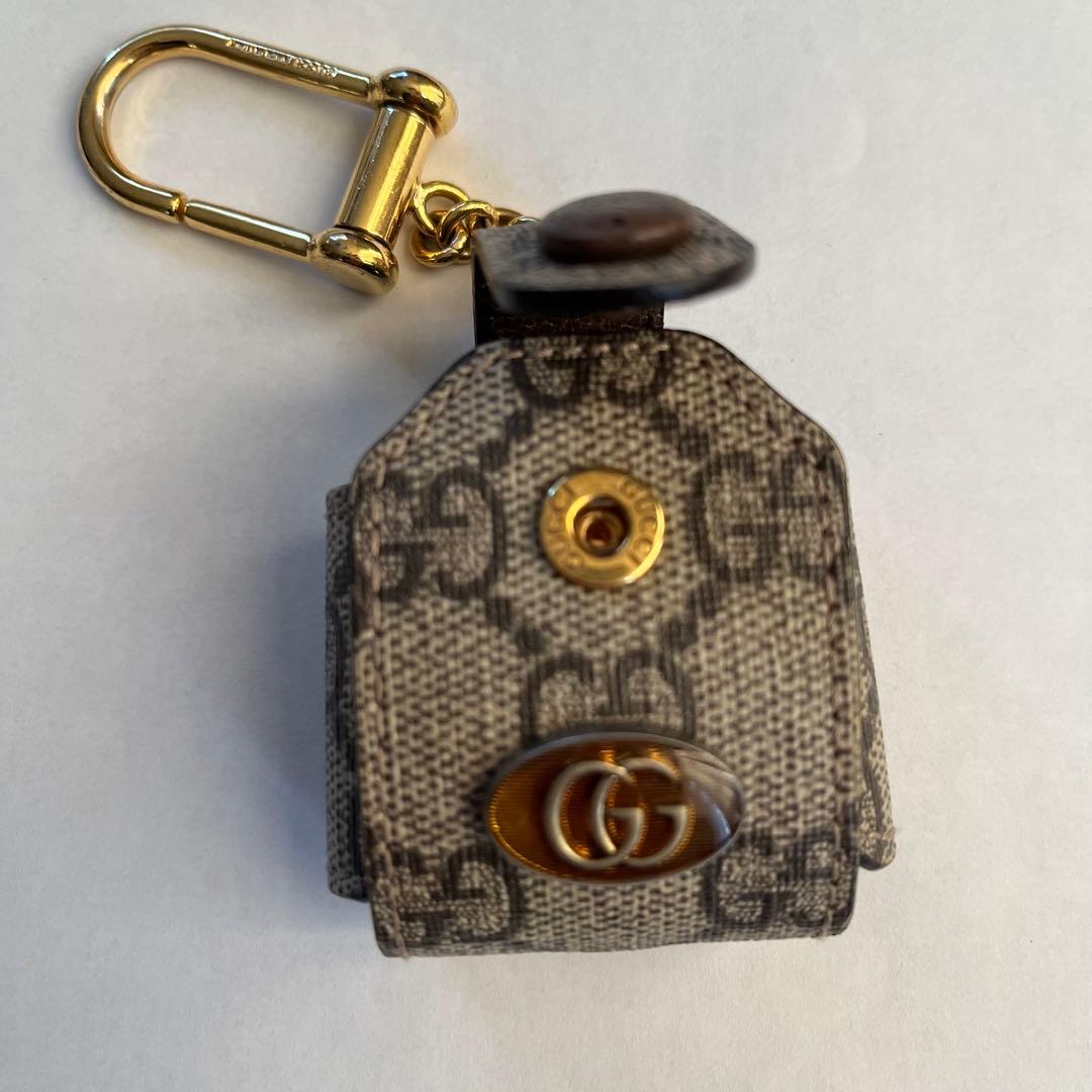 GUCCI AirPodsケース GGスプリーム オフィディア キーホルダー付