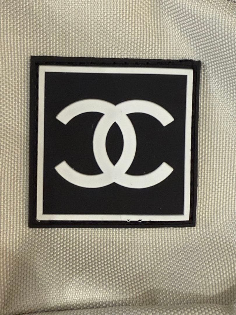 CHANEL ボディバッグ ノベルティ